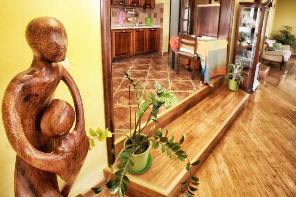 Apartments Villa Happy Mrcevac Екстер'єр фото